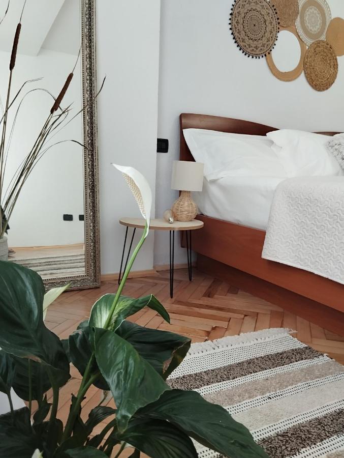 Bea City Center Apartment Tirana Exteriör bild